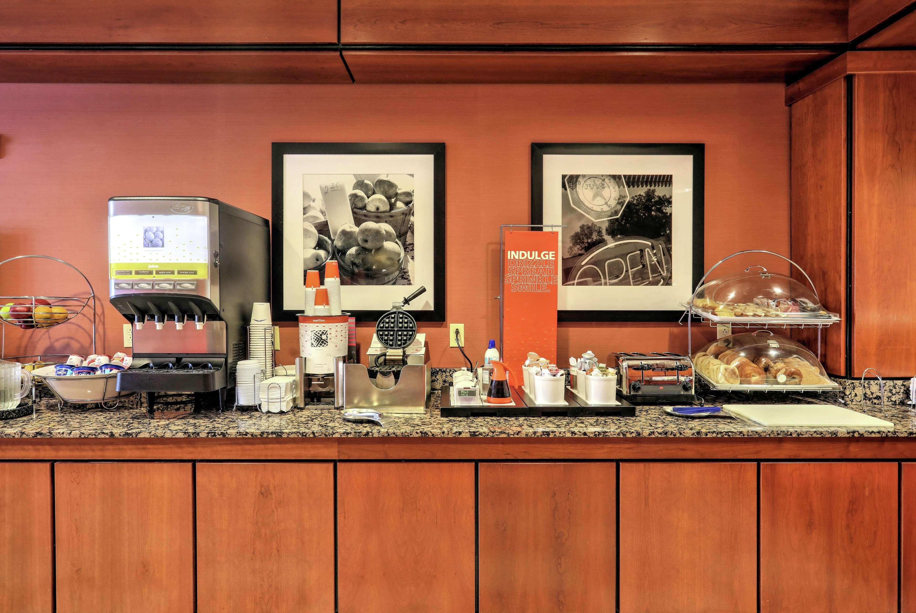 Hampton Inn Batavia Eksteriør bilde