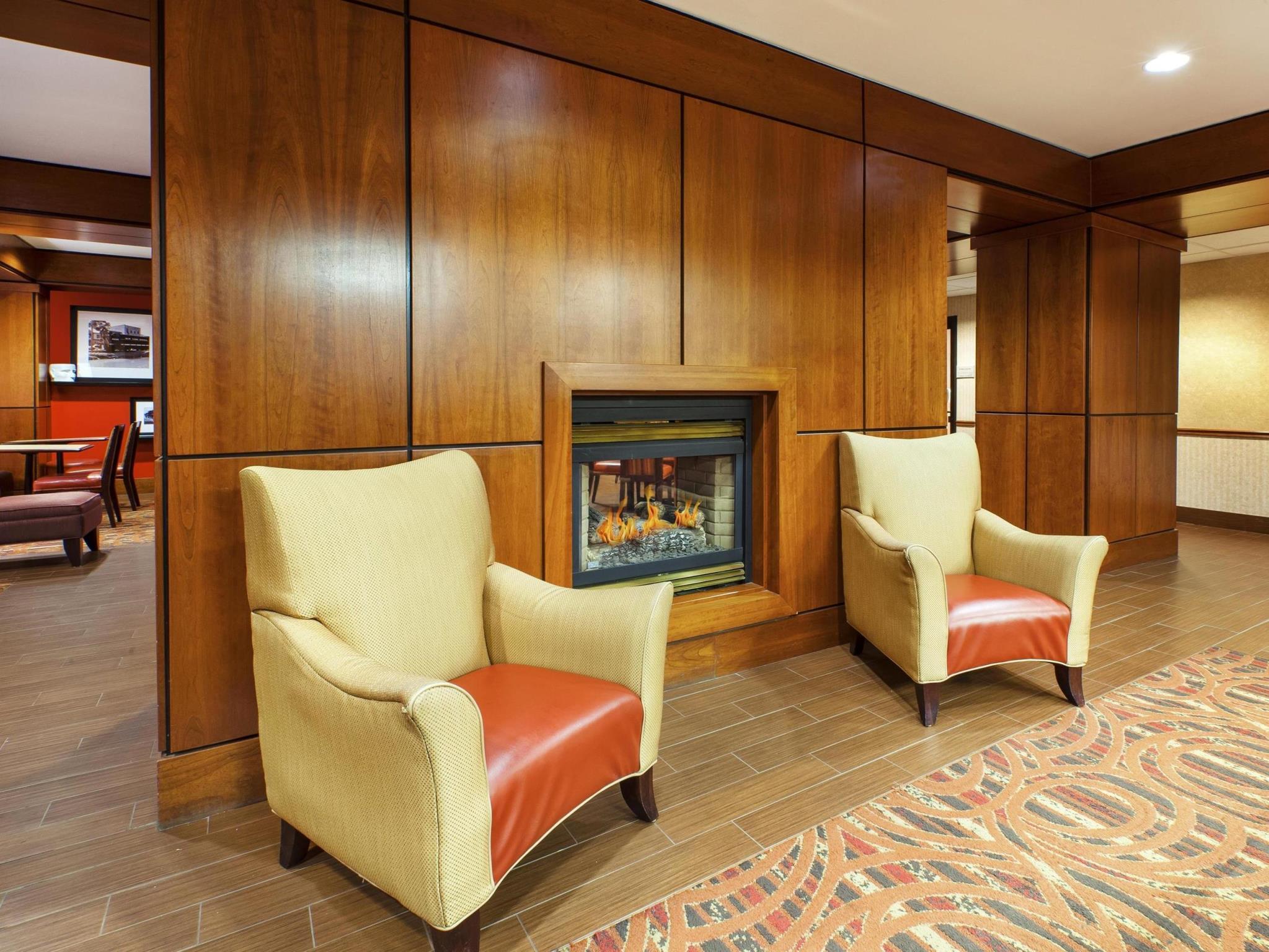 Hampton Inn Batavia Eksteriør bilde