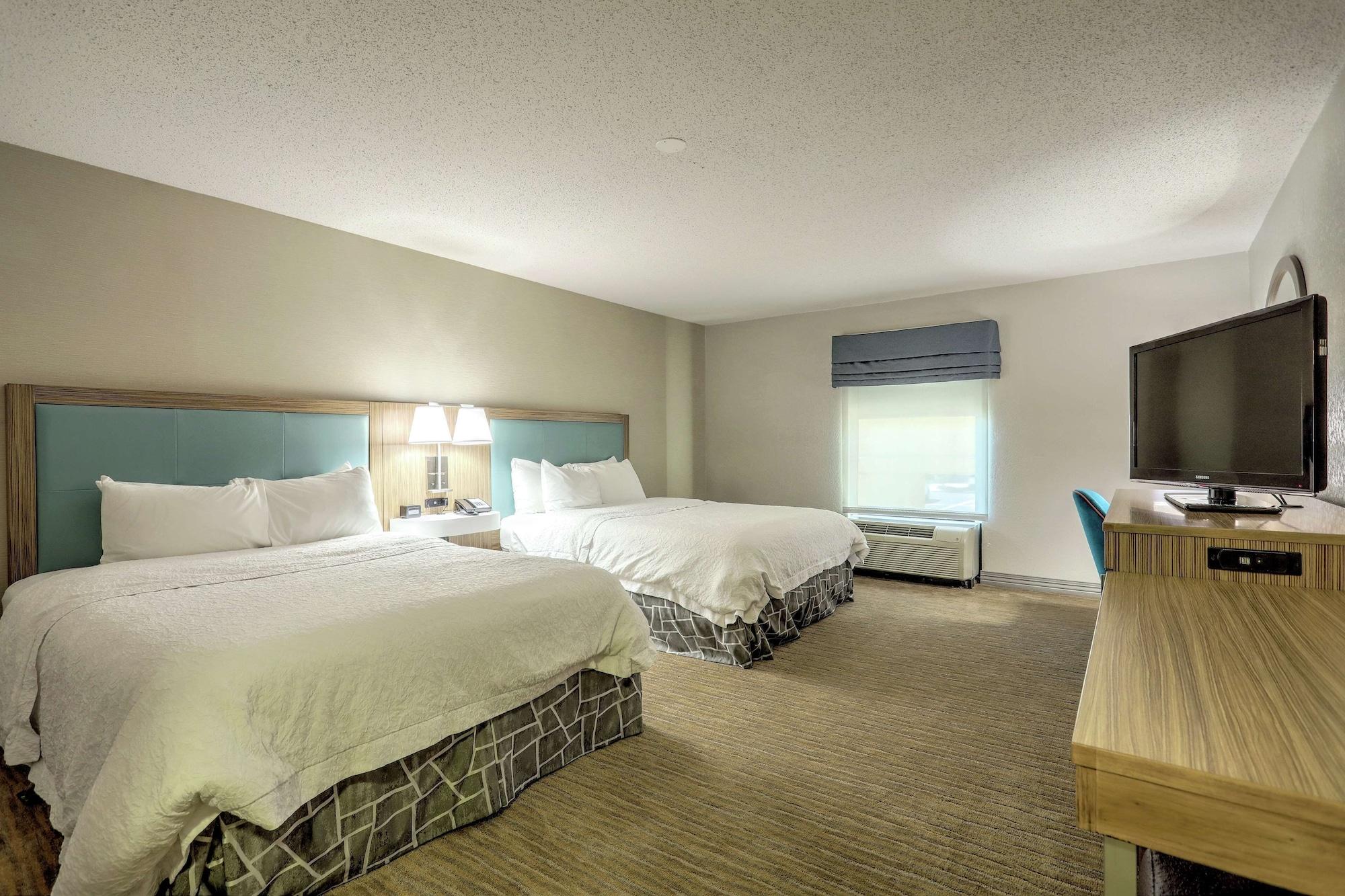 Hampton Inn Batavia Eksteriør bilde
