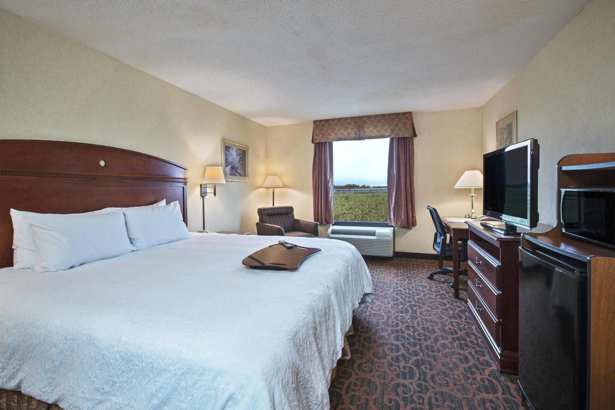 Hampton Inn Batavia Eksteriør bilde